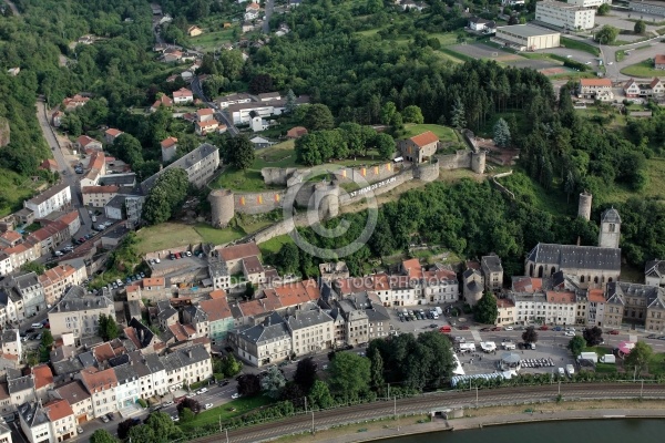 ChÃ¢teau de Sierck-les-Bains vue du ciel, Moselle  57