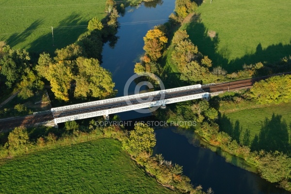 Photo aérienne pont chemin de fer Decize