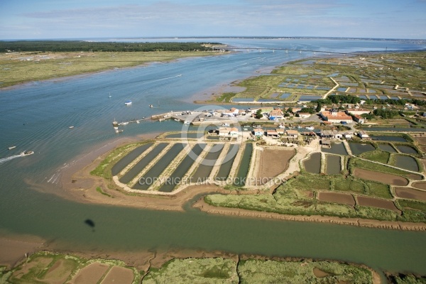 Port Ostréicole de Marennes d Oléron 17320 - Charente Maritime