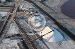 Photo aérienne des Salins du midi  Aigue-Mortes