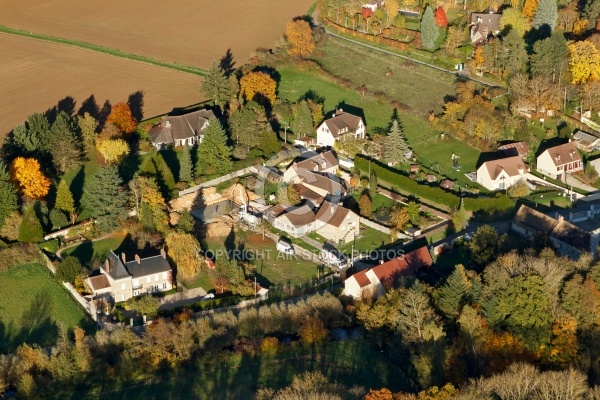 Saint-Cyr-Sous-Dourdan vue du ciel en Automne